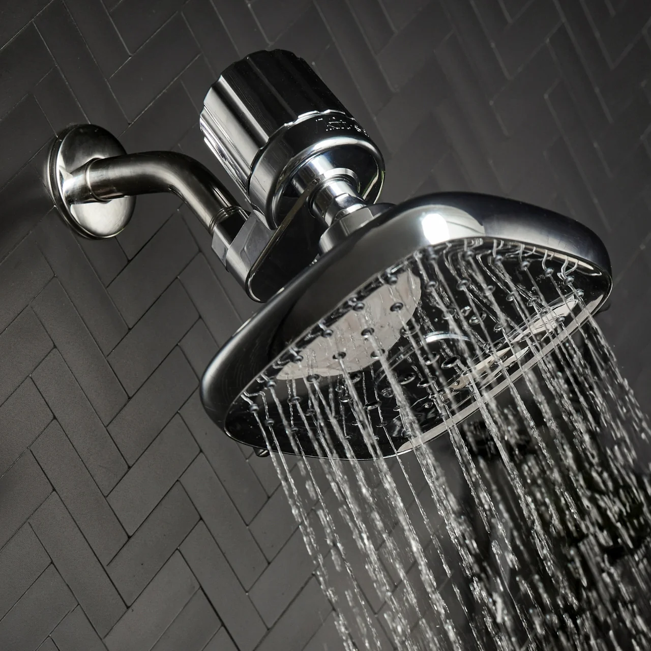 Shower Filter + Shampoo & Conditioner 4pc Set - Chrome - Image 5